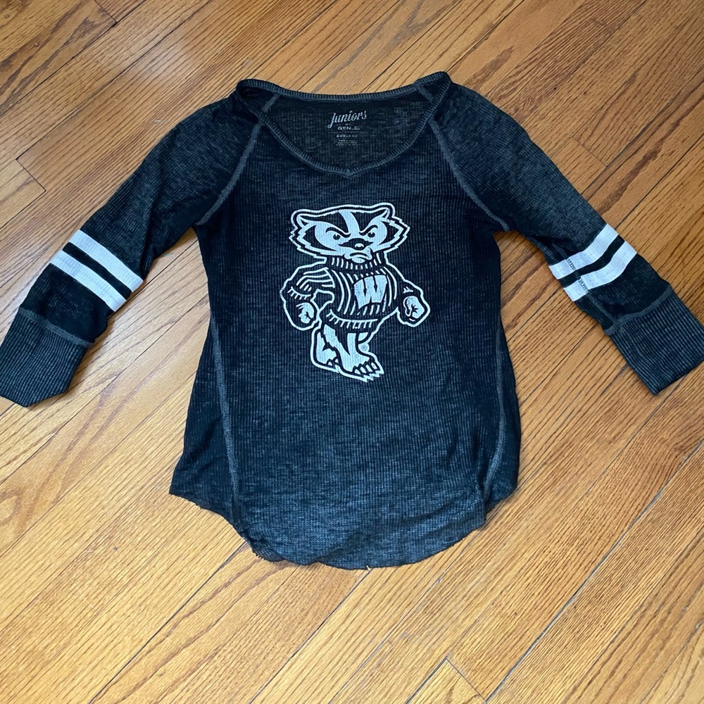 Wisconsin Badgers Mid-Sleeve Top